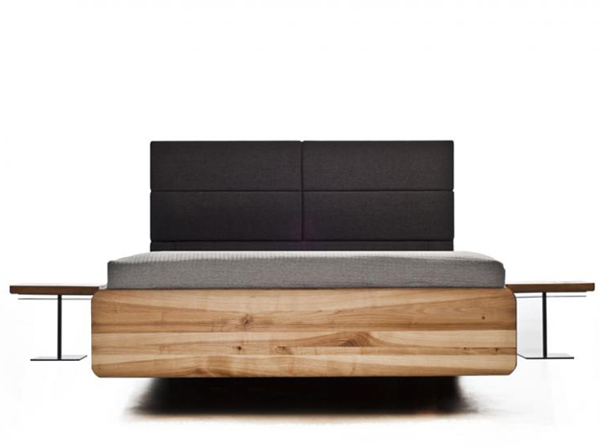 Łóżko boxspring producenta Mazzivo. Unikalne łóżko z litego drewna. Wymiary na zamówienie