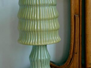 Ceramiczna lampa stołowa petal HKliving