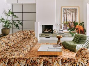 Drewniany stołek kasztanowy HKliving