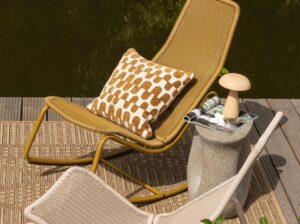 Fotel bujany Tom miodowo-żółty Woood