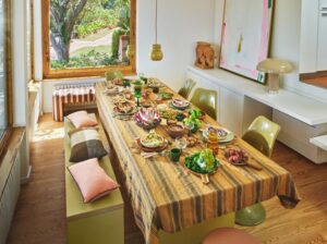 Gliniany stolik kawowy brzoskwiniowy M HKliving