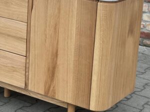 Komoda dębowa Arden z marmurowym blatem Mestiere Home