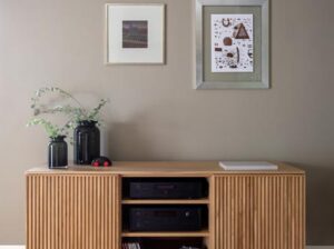 Komoda RTV Phab Swallow’s Tail