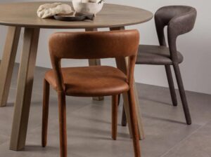 Krzesło do jadalni Noble koniakowe Woood