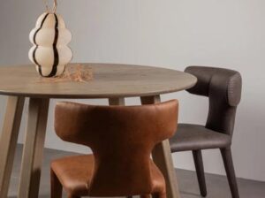 Krzesło do jadalni Permit koniakowe Woood