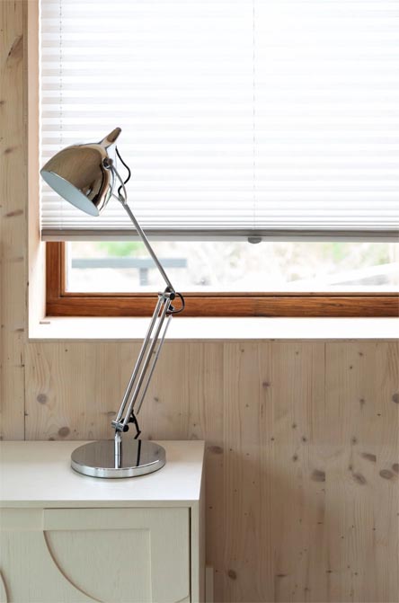 Lampa biurkowa Reader chrom Zuiver