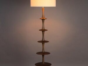 Lampa podłogowa Cath orzech Dutchbone