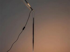 Lampa podłogowa Reader chrom Zuiver
