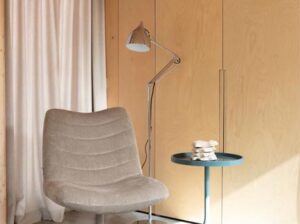 Lampa podłogowa Reader chrom Zuiver