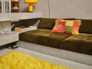 Lampa stołowa w kolorze maślanym HKliving