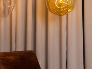 Lampa wisząca Avia Black bursztynowa Kaspa