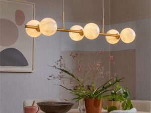 Lampa wisząca Carrara 6 kul marmur/złoto It’s About RoMi