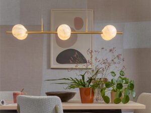 Lampa wisząca Carrara 6 kul marmur/złoto It’s About RoMi