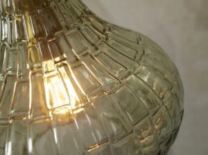 Lampa wisząca w kształcie kropli Venice zielona It’s about RoMi