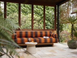 Sofa ogrodowa z drewna tekowego retro HKliving