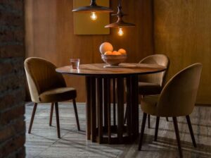 Stół Barlet 120 orzech Dutchbone