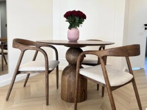 Stół dębowy okrągły z kulistą podstawą Arbo Mestiere Home