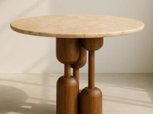 Stół Olmo z dębową podstawą i okrągłym marmurowym blatem Mestiere Home