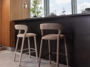 Stołek barowy Noble taupe Woood