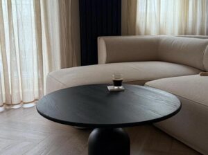 Stolik kawowy dębowy Edera Mestiere Home